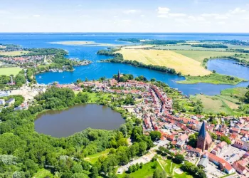 Mecklenburgische Seenplatte: Wo Wassersportträume wahr werden